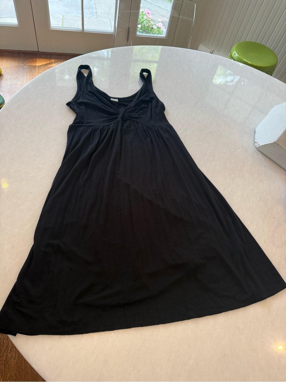Black Sleeveless Twist-Front Women's Dress